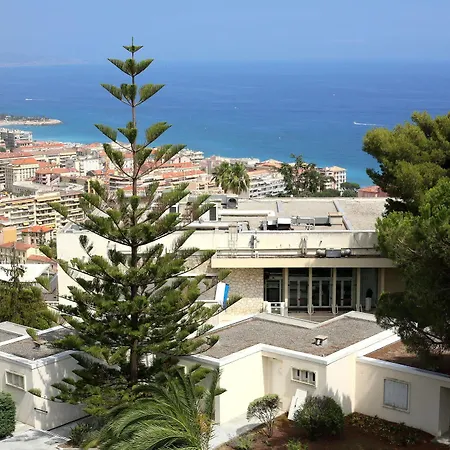 La Tournerie 酒店 3*