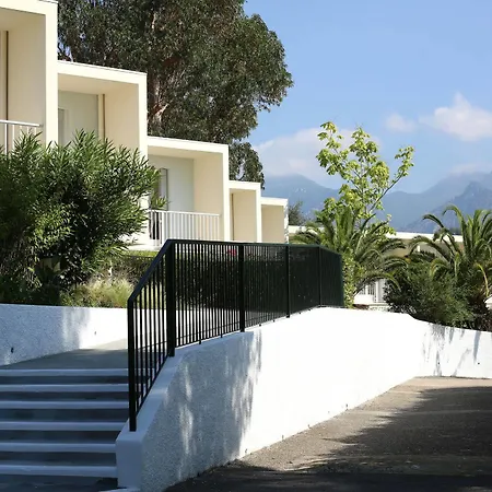 酒店 La Tournerie 3*